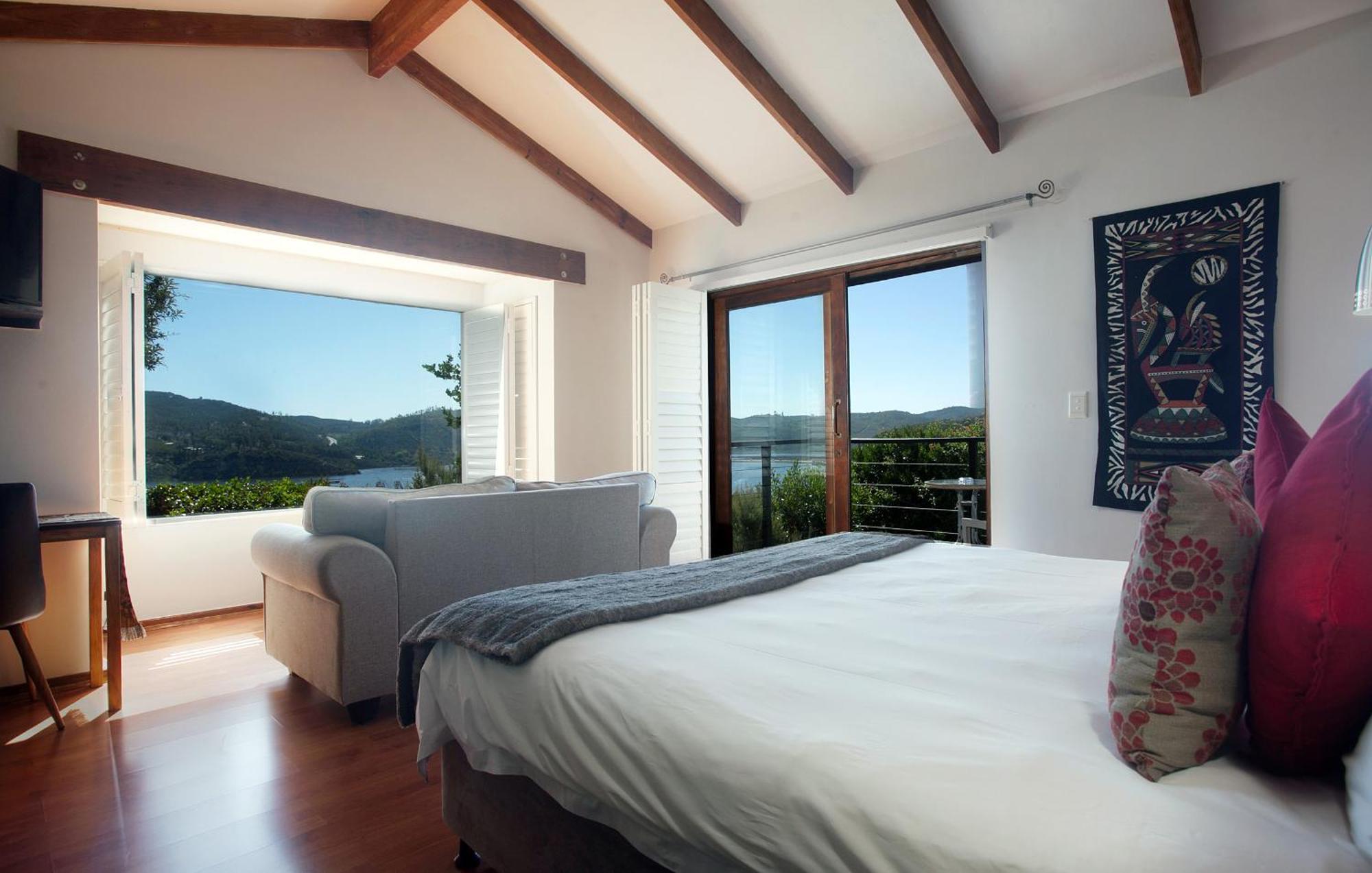 Elephant Hide Of Knysna Guest Lodge Exterior photo