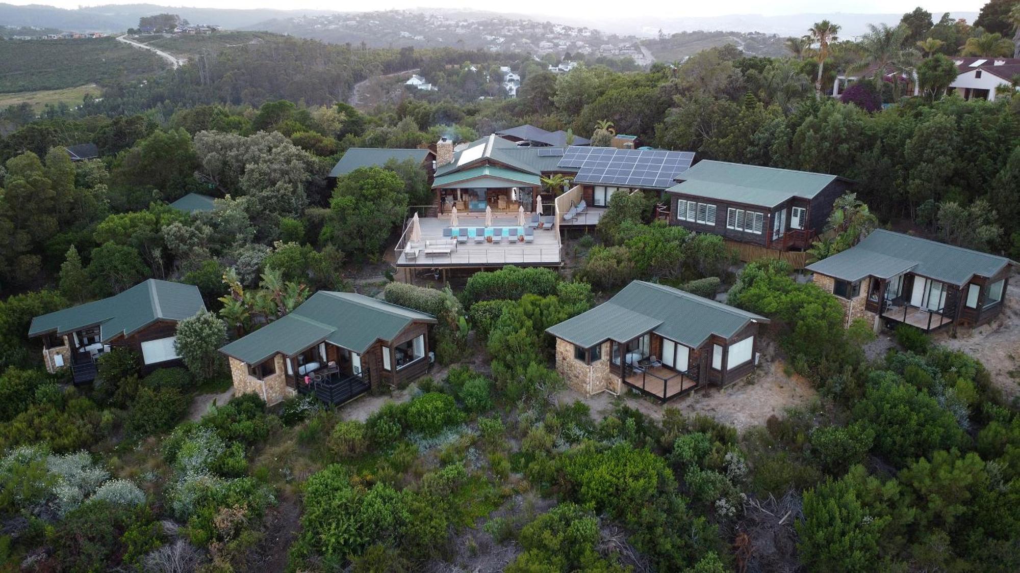 Elephant Hide Of Knysna Guest Lodge Exterior photo
