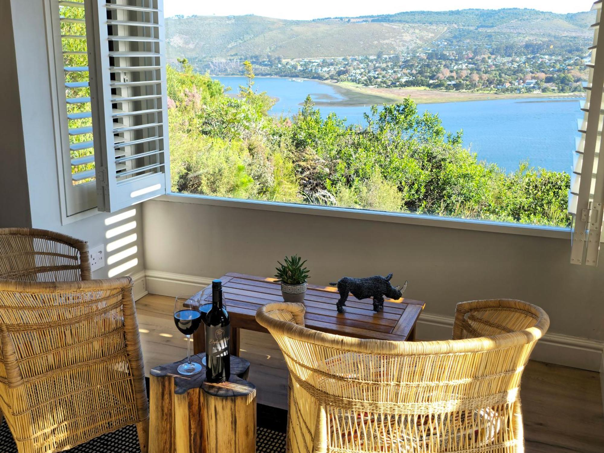 Elephant Hide Of Knysna Guest Lodge Exterior photo